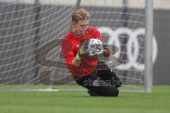 3. Fußball-Liga - Saison 2020/2021 - FC Ingolstadt 04 - Trainingsauftakt - Torwart Robert Jendrusch (#1,FCI) - Foto: Meyer Jürgen