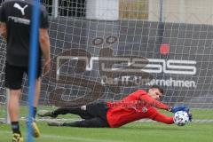 3. Fußball-Liga - Saison 2020/2021 - FC Ingolstadt 04 - Trainingsauftakt - Torwart Fabijan Buntic (#24,FCI)  - Foto: Meyer Jürgen