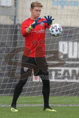 3. Fußball-Liga - Saison 2020/2021 - FC Ingolstadt 04 - Trainingsauftakt - Torwart Robert Jendrusch (#1,FCI) - Foto: Meyer Jürgen