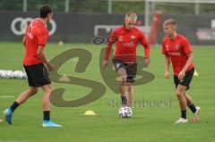 3. Liga - FC Ingolstadt 04 - Training - Thomas Keller (27, FCI) Ilmari Niskanen (22, FCI) Patrick Sussek (37, FCI)
