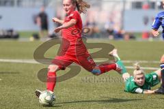 2. Bundesliga Frauen - FC Ingolstadt 04 - DSC Arminia Bielefeld - Kießling Ricarda FCI rot schießt den 2:1 Führungstreffer - jubel - Brandt Vivien Torwart Bielefeld - Foto: Jürgen Meyer