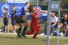 2. Bundesliga Frauen - FC Ingolstadt 04 - DSC Arminia Bielefeld - Reischmann Stefanie FCI - Weber Joana Bielefeld blau - Foto: Jürgen Meyer