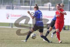 2. Bundesliga Frauen - FC Ingolstadt 04 - DSC Arminia Bielefeld - Kießling Ricarda FCI - Heidlindemann Leonie Bielefeld blau - Foto: Jürgen Meyer