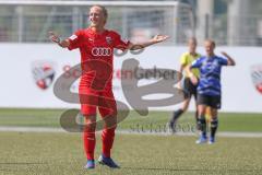 2. Bundesliga Frauen - FC Ingolstadt 04 - DSC Arminia Bielefeld - Mailbeck Alina FCI mit der Entscheidung des Schiedsrichter unzufrieden - Foto: Jürgen Meyer