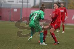 Frauen Bayernliga - Saison 2020/2021 - FC Ingolstadt Frauen II - SpVgg Greuther Fürth - Satzinger Maja rot FCI - Lara Treuheit grün Fürth - Foto: Meyer Jürgen