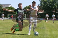 FS/H/B-FS/B-OB/1 - Freundschaftsspiel - Saison 2019/2020 - SV Manching - FC Ingolstadt 04 II - Philipp Herrmann weiss FCI - Fabian Schlienz schwarz Manching - Foto: Meyer Jürgen