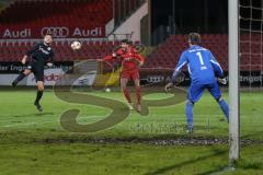 Bayernliga Süd - Saison 2020/2021 - FC Ingolstadt 04 II - SpVgg SpVgg Hankofen-Hailing  - Merlin Röhl rot FCI - Mathias Loibl Torwart Hankofen - Foto: Meyer Jürgen