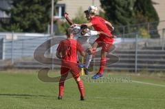 Bayernliga Süd - Saison 2020/2021 - FC Ingolstadt 04 II - Schwabmünchen - Peter Kurzweg rot beim Kopfball - 
Foto: Meyer Jürgen