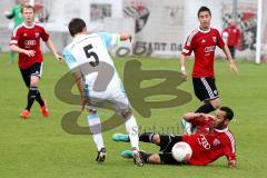 Regionalliga Bayern - FC Ingolstadt 04 II - TSV 1860 München II - Weiß Dominik (rechts rot FC Ing) wird gefoult - Foto: Jürgen Meyer