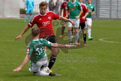 FC Ingolstadt 04 II - SV Schalding-Heining - Günther Schmidt (rot FC Ingolstadt) - Escherich Sebastian (grün Schalding) - Foto: Jürgen Meyer