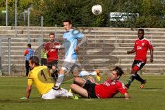 FC Ingolstadt 04 II - TSV 1860 München II  - Prinz Thomas (rot FC IngII am Boden) - Foto: Jürgen Meyer