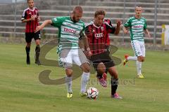 Regionalliga FC Ingolstadt 04 II - SpVgg Greuther Fürth II - Günther Schmidt J. (rot rechts FC Ingolstadt) - Foto: Jürgen Meyer