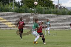 Regionalliga FC Ingolstadt 04 II - SpVgg Greuther Fürth II - Müller Stefan (rot rechts FC Ingolstadt) - Kohlheck Julian (links grün Greuther Fürth) - Foto: Jürgen Meyer