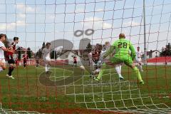 Regionaliga Bayern - FC Ingolstadt 04 - FC Kickers Würzburg - Der 1:0 Führungstreffer von Fenninger Christof #14 FC Ing II - Wulnikowski Robert Torwart Würzburg - Foto: Jürgen Meyer