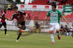 Regionalliga FC Ingolstadt 04 II - SpVgg Greuther Fürth II - Räuber Ludwig (links rot FC Ingolstadt) - Foto: Jürgen Meyer