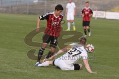 Regionaliga - FC Ingolstadt II - 1.FC Schweinfurt 05 - Müller Stefan #10 rot Ingolstadt - Lunz Bastian #27 weiß Schweinfurt - Foto: Jürgen Meyer