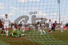 Regionaliga Bayern - FC Ingolstadt 04 - FC Kickers Würzburg - Der 1:0 Führungstreffer von Fenninger Christof #14 FC Ing II - Wulnikowski Robert Torwart Würzburg - Foto: Jürgen Meyer