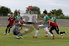 Regionalliga FC Ingolstadt 04 II - SpVgg Greuther Fürth II - Ihenacho Aloe (rot rechts FC Ingolstadt) - Müller Stefan (rot links FC Ingolstadt) - Sebald Alexander Torwart Greuther -  Fürth Foto: Jürgen Meyer