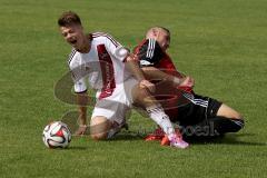 Regionlliga - FC Ingolstadt 04 II - FC Nürnberg -  Denz Michael #5 rot FC Ingolstadt 04 - Wießmeier Julian #10 weiss FC Nürnberg - Foto: Jürgen Meyer