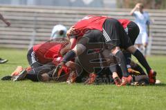 Regionaliga - Saison 2015/2016 - FC Ingolstadt 04 II - SV 01 Victoria Aschaffenburg - Ryoma Watanabe rot FCI mit dem 4:3 Führungstreffer - Die Mannschaft bejubelt den Führungstreffer - Jubel - Tor - Foto: Jürgen Meyer