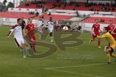 Regionaliga - Saison 2015/2016 - FC Ingolstadt 04 II - FC Memmingen - Ammari Sammy weiß #9 FC Ingolstadt mit der Chance zum 1:0 Führungstreffer - Gruber Martin Torwart Memmingen - Foto: Jürgen Meyer