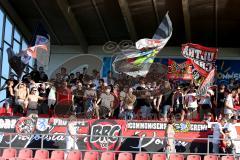 Regionalliga Bayern 2015 / 2016 - FC Ingolstadt 04 II - SSV Jahn Regensburg - Fans des FC Ingolstadt 04 II auf der Haupttribüne - Foto: Jürgen Meyer