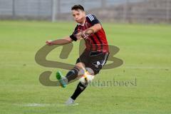 Regionaliga - Saison 2015/2016 - FC Ingolstadt 04 II - TSV Rain/Lech - Thomas Pledl #8 rot Ingolstadt beim Freistoß - Foto: Jürgen Meyer