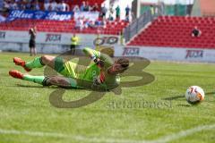 Regionaliga - Saison 2015/2016 - FC Ingolstadt 04 II - SV 01 Victoria Aschaffenburg - Thomas Bauer Torwart FCI bekommt das 0: 2 Tor. - Foto: Jürgen Meyer