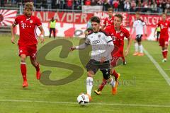 Regionalliga - Saison 2016/2017 - FC Ingolstadt 04 II - FC Bayern München II - Schiller Marcel weiss #19 FCI - Pohl Felix rechts rot Bayern München II -  Foto: Jürgen Meyer