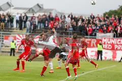 Regionalliga - Saison 2016/2017 - FC Ingolstadt 04 II - FC Bayern München II - Fenninger Christof weiss FCI beim Kopfball - Feldhan Nicolas Bayern München II -  Foto: Jürgen Meyer