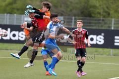 U19 - A-Junioren -FC Ingolstadt 04 - FSV Erlangen - Bruck - Radoncic Edin #11 rot FC Ingolstadt mit der Chance zum 2:0 Führungstreffer - Akbakla Tugay Torwart Erlangen - Bruck - Foto: Jürgen Meyer