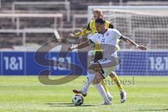 3. Liga; Borussia Dortmund II - FC Ingolstadt 04; Pascal Testroet (37, FCI) Jessen Niklas (29 BVB2)