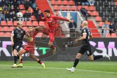 3. Liga; FC Ingolstadt 04 - Rot-Weiss Essen; Torchance verpasst Fredrik Carlsen (8, FCI) Marcel Costly (22, FCI) Brumme Lucas (14 RWE) Kraulich Tobias (33 RWE)
