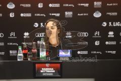 3. Liga - Saison 2024/25 - Pressekonferenz - FC Ingolstadt 04 -  - Cheftrainerin Sabrina Wittmann (FCI) - XXXXX - Foto: Meyer Jürgen