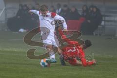 B - Junioren - Bayernliga - U17 - FC Ingolstadt 04 - 1. FC Nürnberg II -  Madir Rasho rot FC Ingolstadt - Schreiber Julian weiss Nürnberg - Foto: Meyer Jürgen