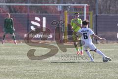 U17 DFB-Nachwuchsliga - Saison 2024/25 - FC Ingolstadt 04 - TSG Hoffenheim - Der Freistoss von Maximilian Wagner zum Anschlusstreffer zum 1:2 - XXXXX - Foto: Meyer Jürgen