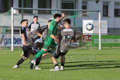 Bezirksliga - Saison 2025/26 - FC Gerolfing - TSV Ober./Unterh.stadt - David Simm grün Gerolfing - David Polster (Nr.18 - TSV Ober-/Unterh.stadt) - Fabio Udella (Nr.21 - TSV Ober-/Unterh.stadt) - Angelo Boharu (Nr.19 - TSV Ober-/Unterh.stadt)Foto: Meyer J