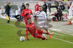 3. Liga - FSV Zwickau - FC Ingolstadt 04 - Zweikampf Schröter Morris (17 Zwickau) Fatih Kaya (9, FCI)