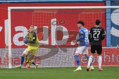 2.BL; Hansa Rostock - FC Ingolstadt 04; Torwart Robert Jendrusch (1, FCI) sicher