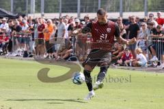 3. Liga; Testspiel; FC Ingolstadt 04 - FC Heidenheim; Flanke Pascal Testroet (37, FCI)