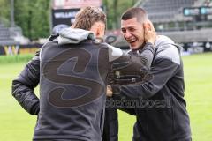 3. Liga; SV Sandhausen - FC Ingolstadt 04; vor dem Spiel Jannik Mause (7, FCI) Mladen Cvjetinovic (19, FCI) Julian Kügel (31, FCI)