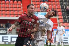 3.Liga - Saison 2022/2023 - FC Ingolstadt 04 -  SV Meppen - Patrick Schmidt (Nr.9 - FCI) - Yannick Osee (Nr.4 - SV Meppen) - Foto: Meyer Jürgen