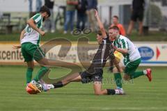 Landesliga - Saison 2025/26 - SV Manching - FC Memmingen II - Kouki Rayen #18 Manching - Henkel Moritz schwarz Memmingen  - Luca Oehler (Nr.3 - SV Manching) rechts - Foto: Meyer Jürgen