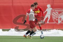 Schanzer Amateurcup 2026 - TSV Kösching - TSV Wolnzach-  - Elias Kraus rot Kösching - Simon Stippel weiss Wolnzach - Foto: Meyer Jürgen