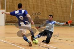 Fußball Hallenturnier in Gaimersheim Foto: Jürgen MeyerSchmidt Dominik mit der Chance zum 1:1 Ausgleich