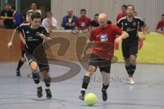 Fußball - Hallenkreismeisterschaft 2011 - Halbfinale - Türkisch SV Ingolstadt - TV Ingolstadt 3:1 - Andras Tölcseres rechts