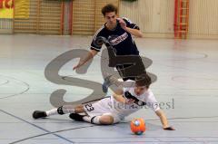 Futsalturnier in Manching - Endspiel Tus Geretsried - SV Erlbach -  Spinner Sebastian #23 (Erlbach) - Baldus Maximilian (dunkel Geretsried) - Foto: Jürgen Meyer