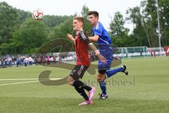 A-Junioren Bayernliga U19 - FC Ingolstadt 04 - FC Deisenhofen - Mario Götzendörfer im Zweikampf  - Foto: Adalbert Michalik
