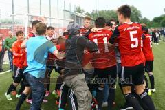 A-Junioren Bayernliga U19 - FC Ingolstadt 04 - FC Deisenhofen - Gemeinsamer Jubel nach Abpfiff - Foto: Adalbert Michalik