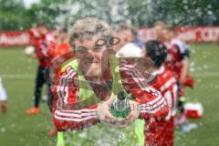 A-Junioren Bayernliga U19 - FC Ingolstadt 04 - FC Deisenhofen - Gemeinsamer Jubel nach Abpfiff - Foto: Adalbert Michalik